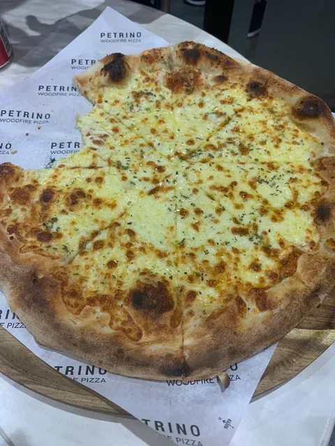 Petrino Woodfire Pizza