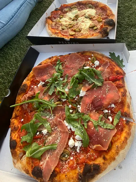 Petrino Woodfire Pizza