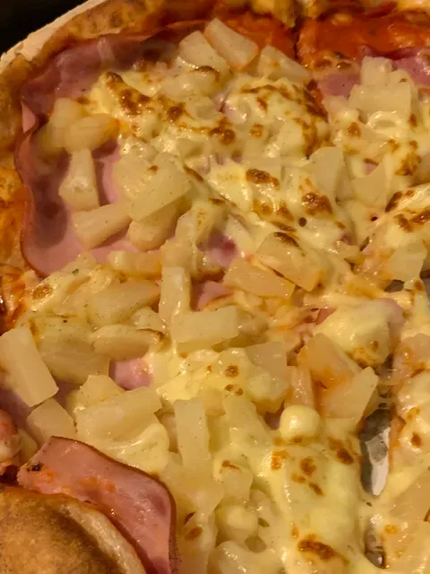 Petrino Woodfire Pizza