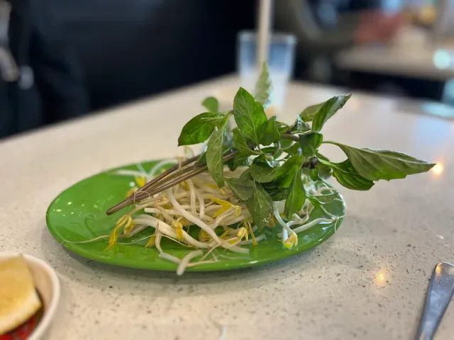 Phở Hiền Vương Pasteur