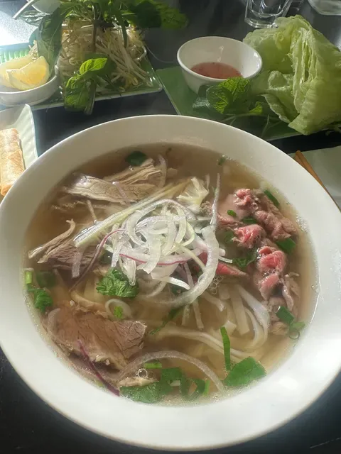 Pho Fitzroy