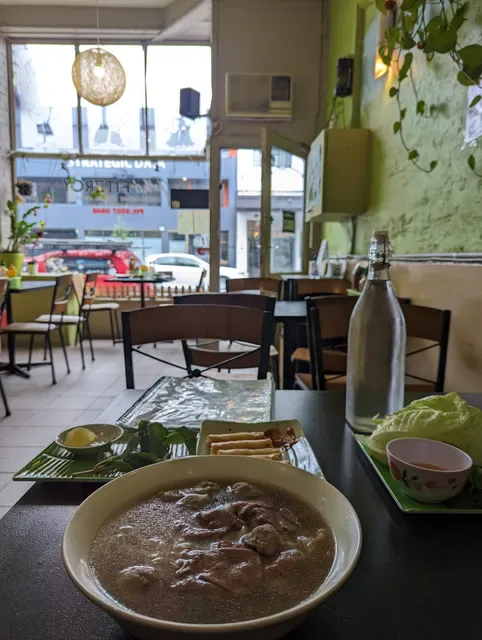 Pho Fitzroy