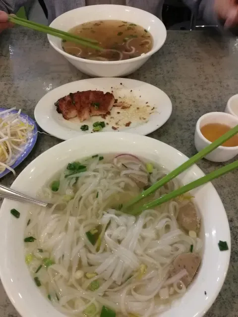 PHO Hung Preston