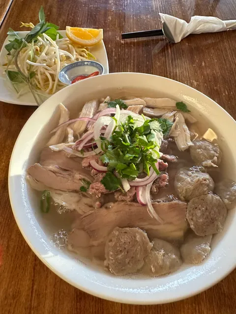 Pho Liem
