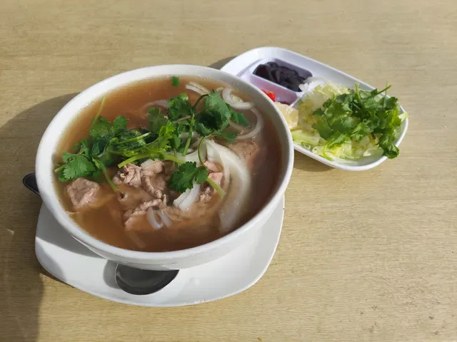 Pho Rolls 62