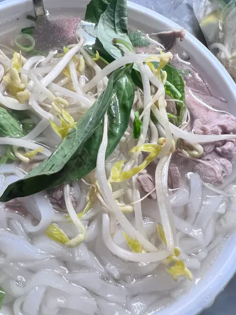 Pho Victoria