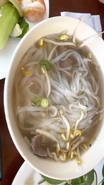 Pho Victoria