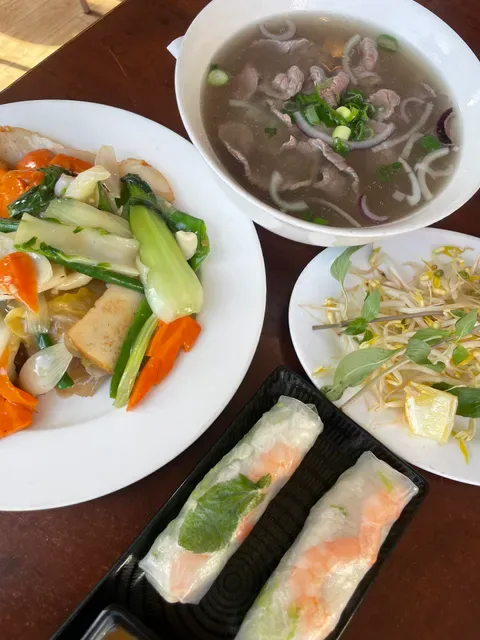Pho Victoria