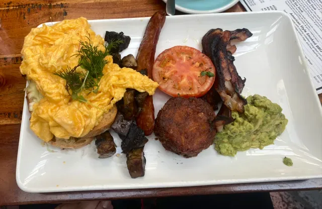 Piatella Cafe Bar