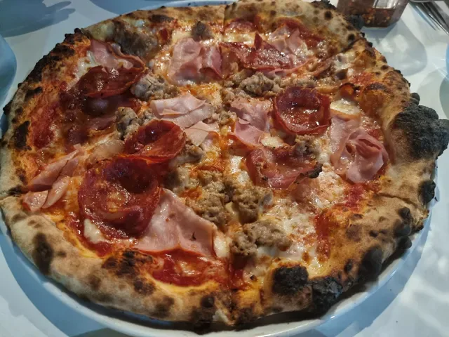 Maurizio Pizzeria