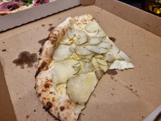 Maurizio Pizzeria