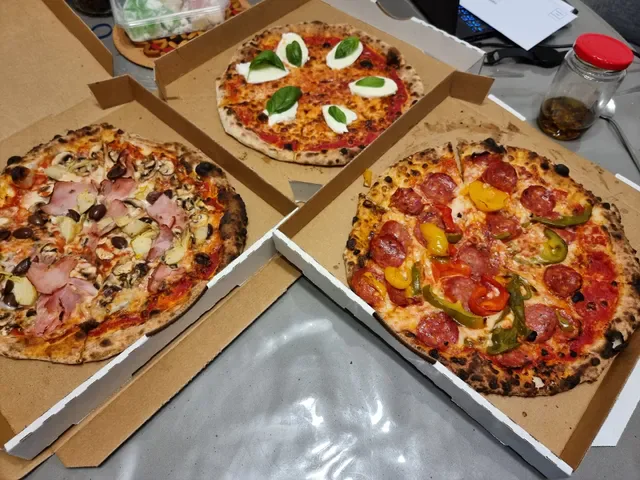 Maurizio Pizzeria