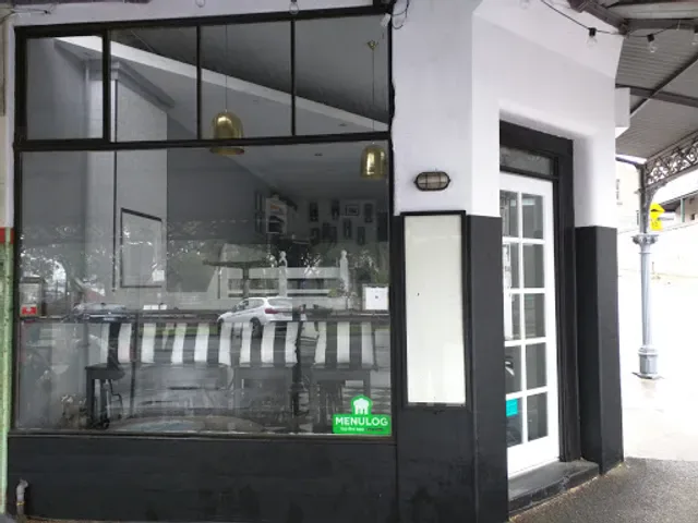 Pimm Thai Cafe