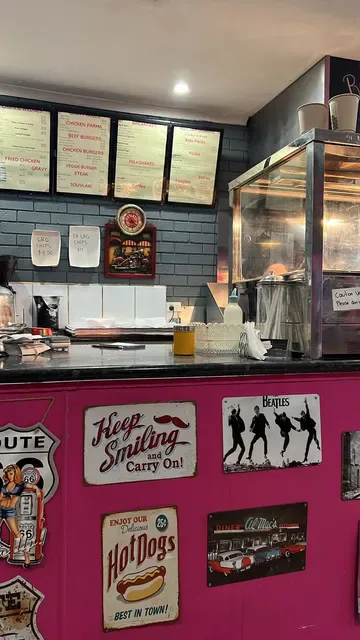 Pink Ladies Diner