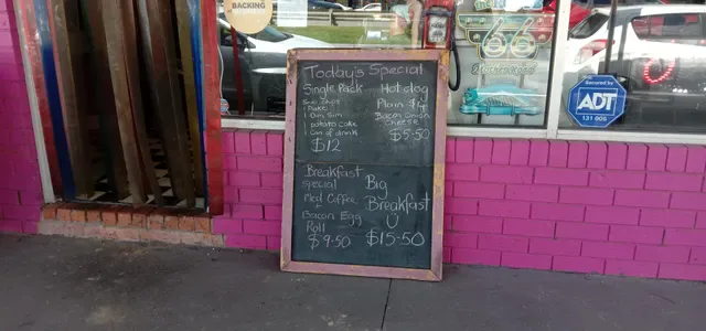 Pink Ladies Diner