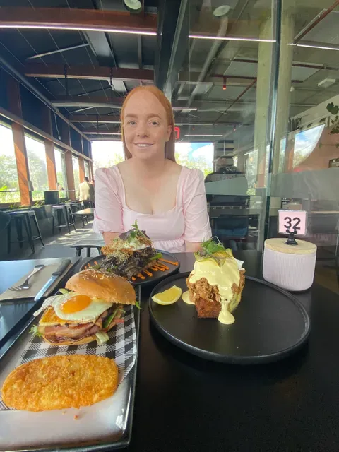 Pinkie Cafe