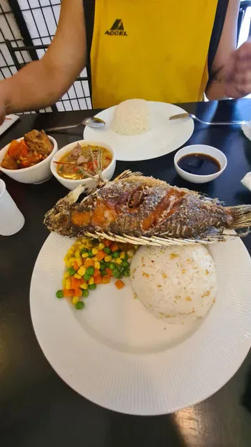 Pinoy Diner