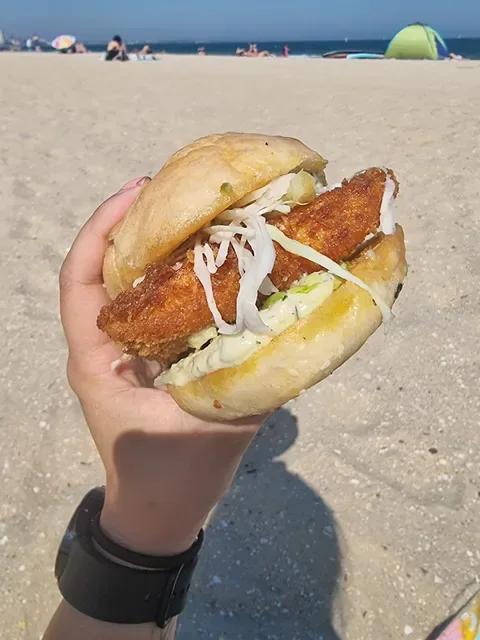Pipis Kiosk Take-Away