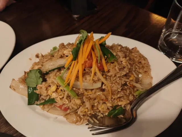 Piyada Thai Macleod