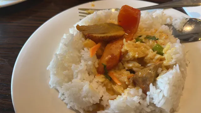 Piyada Thai Macleod