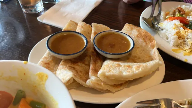 Piyada Thai Macleod