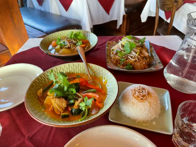 Piyada Thai