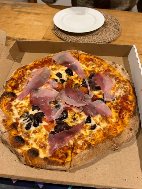 Pizza Lioni