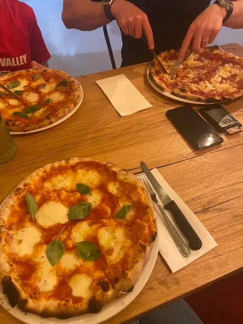 Pizzeria Romana