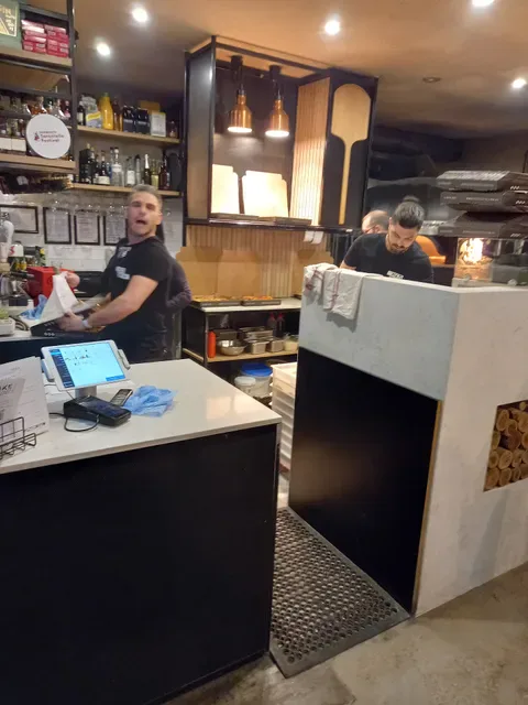 Pizzicotto Pizzeria e Cucina - Italian Restaurant Strathmore and Essendon
