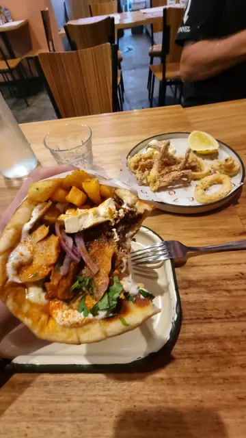 Plaka Gyros