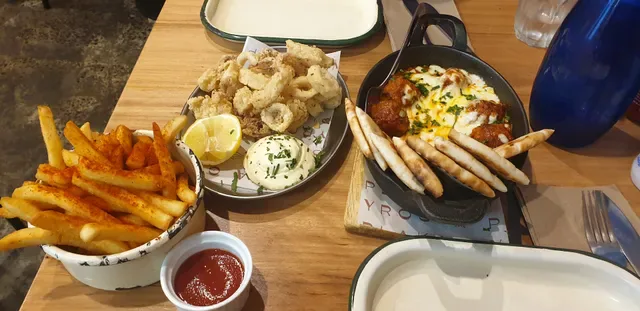 Plaka Gyros