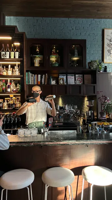 Poodle Bar & Bistro