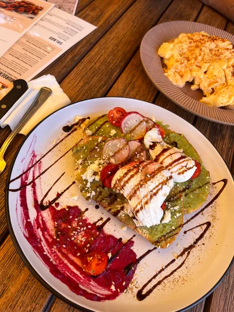 Pops Cafe Bar