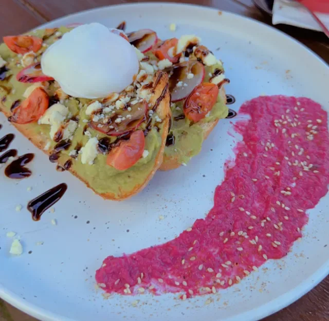 Pops Cafe Bar