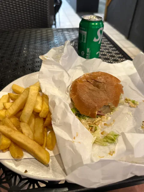Port Melbourne Chippery