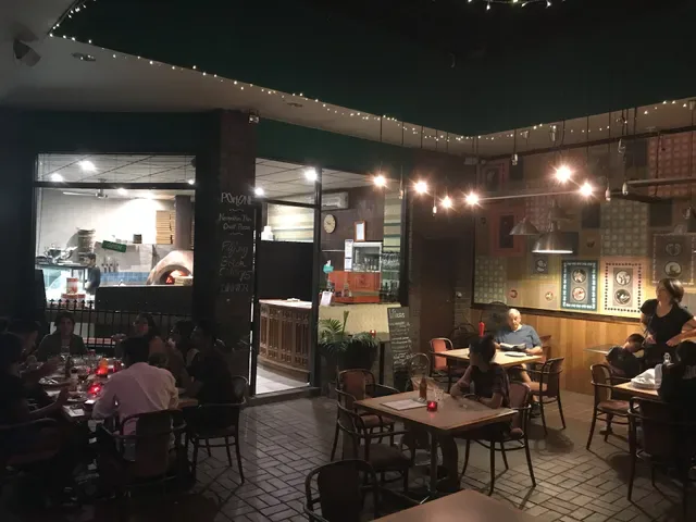 Portone Woodfired Pizza & Bar