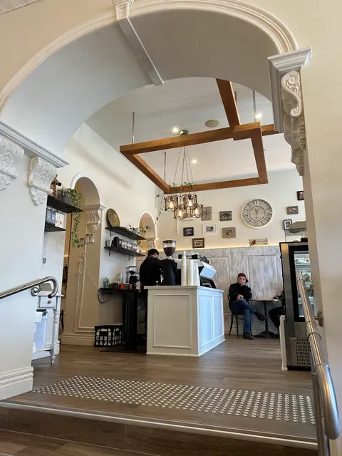 Provence Artisan Bakers and Cafe