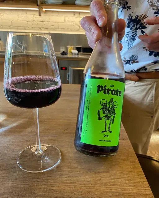 Public Wine Shop