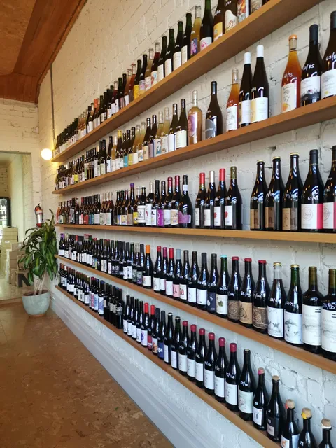 Public Wine Shop