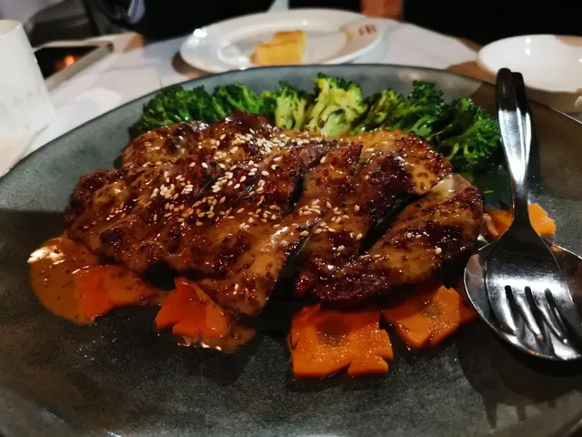 Qilin Chinese Restaurant