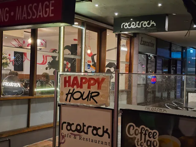 RaceTrack Cafe