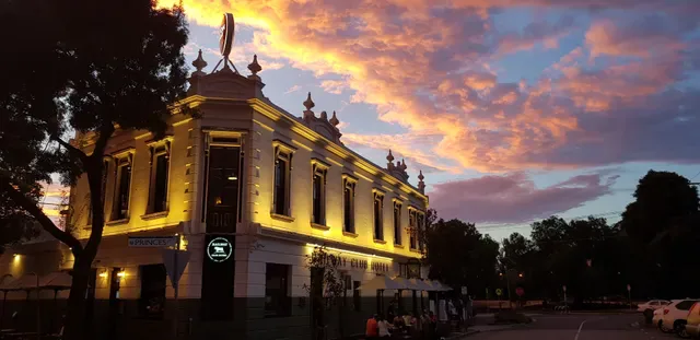 Railway Club Hotel
