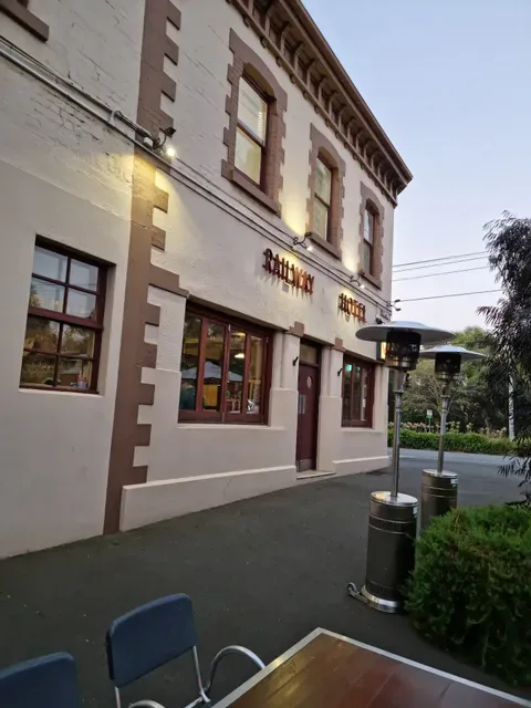 Railway Hotel South Melbourne
