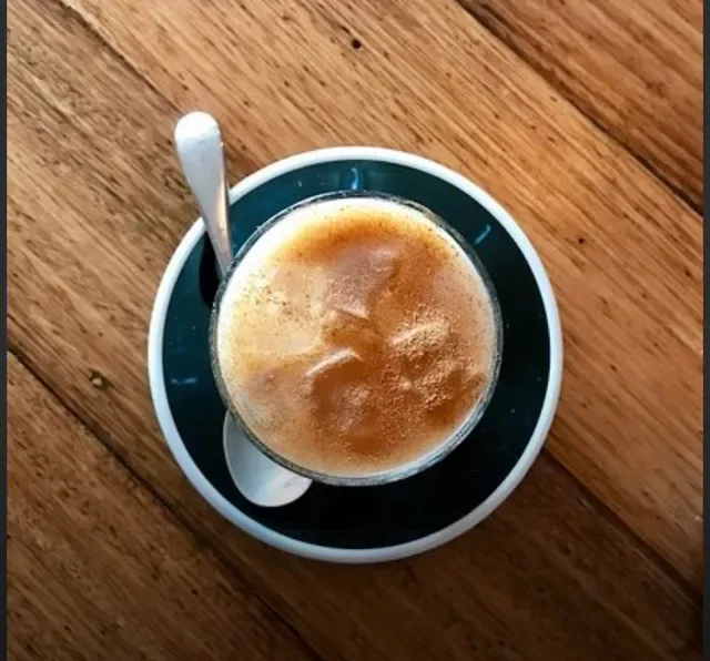 Raqwa Cafe & Bakery