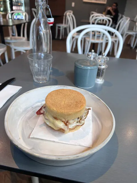 Rathdowne & Reeves Cafe