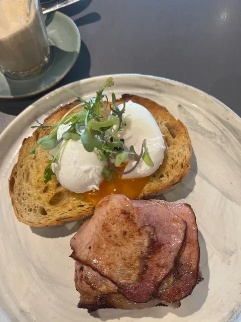 Rathdowne & Reeves Cafe