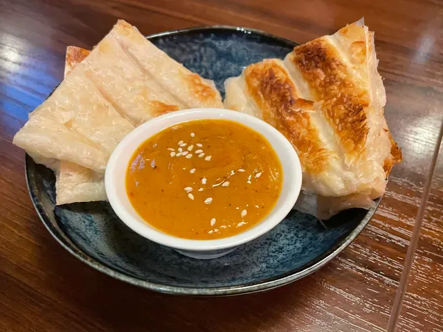 Red Petite Thai Cafe