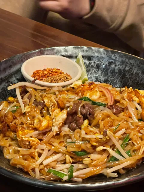 Red Petite Thai Cafe