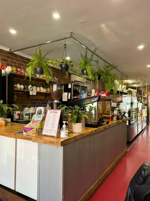 Red Relish Cafe