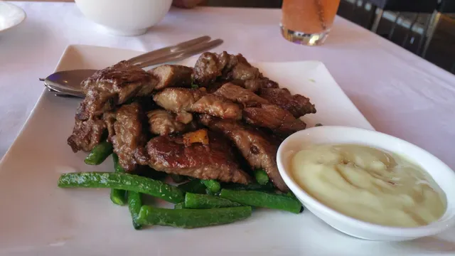 Redwood Gardens Chinese Restaurant